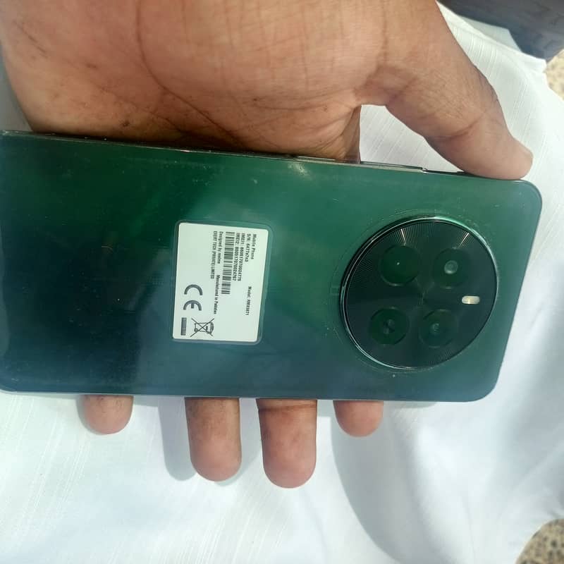 Realme 12 Plus 0