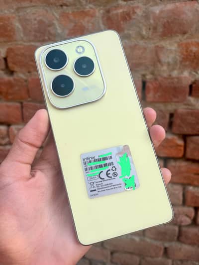 Infinix Hot 40
