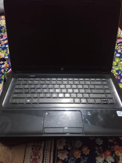HP Intel Pentium Laptop – For Repair / Parts