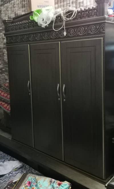 Premium 3-Door Dark Walnut Wardrobe / Almirah in Clean Condition