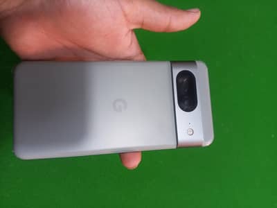 Google Pixel 8