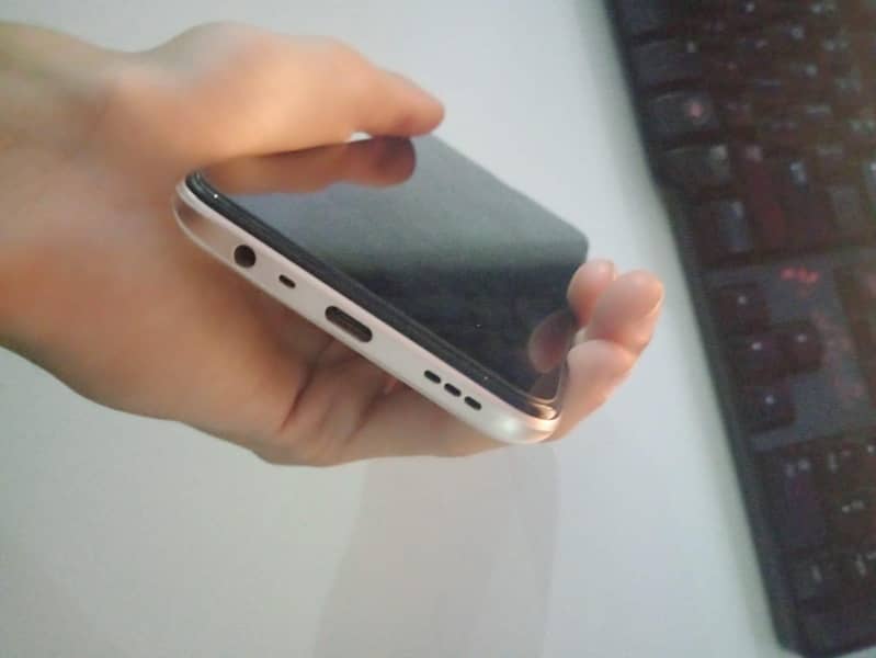 OPPO A5 1