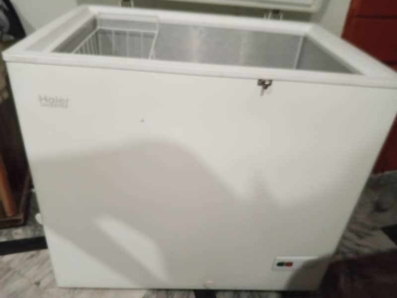 Dawlance deep freezer 6