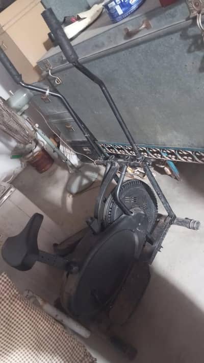 Exercise cycle