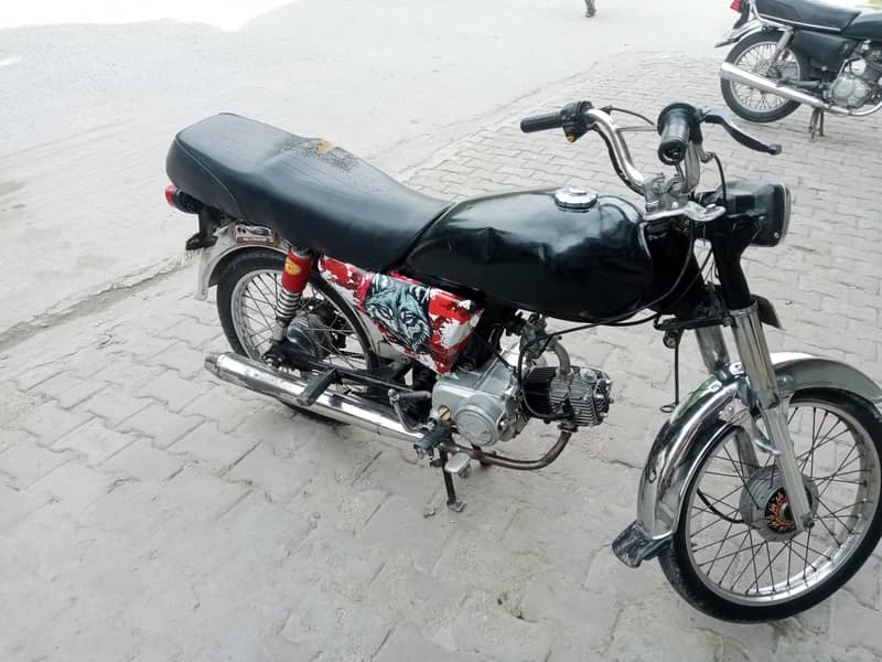 motorcycle 0