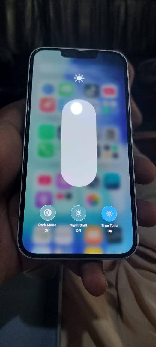 Apple iPhone 14 7