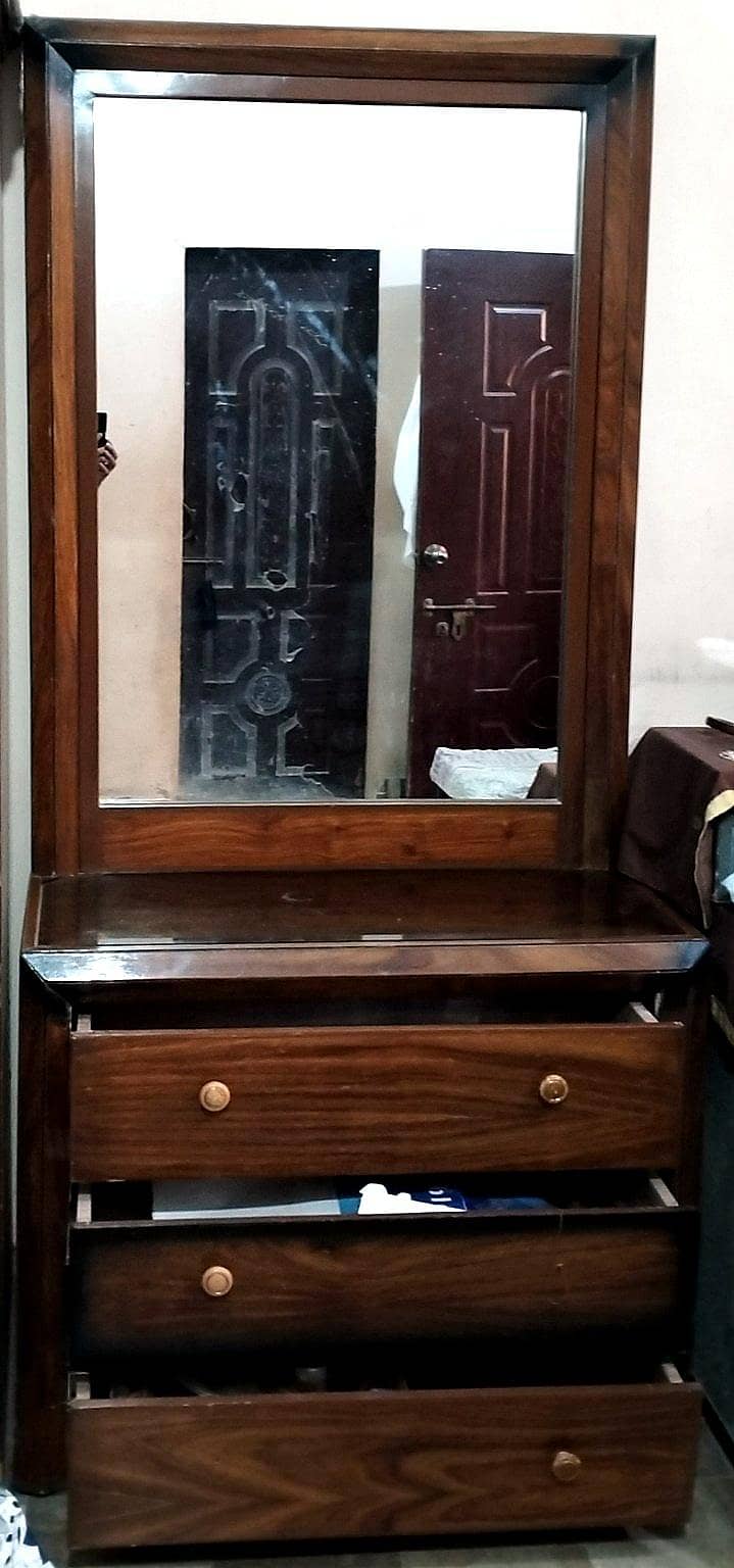 Solid Wood Dressing Table 1