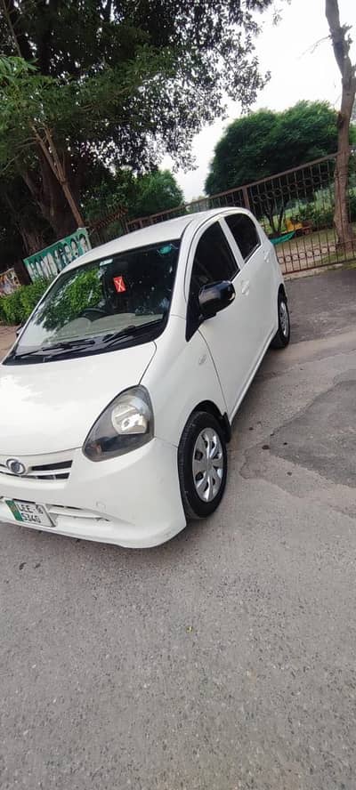 Daihatsu Mira 2013 / 16 for sell