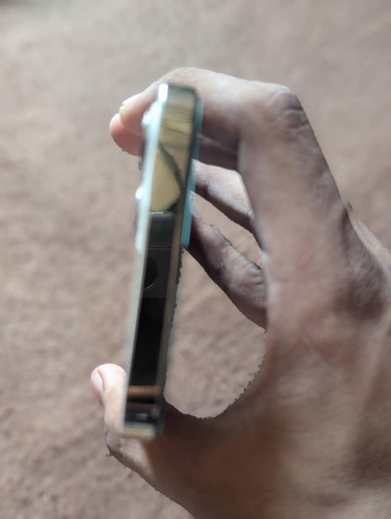 Apple iPhone 12 Pro Max 1
