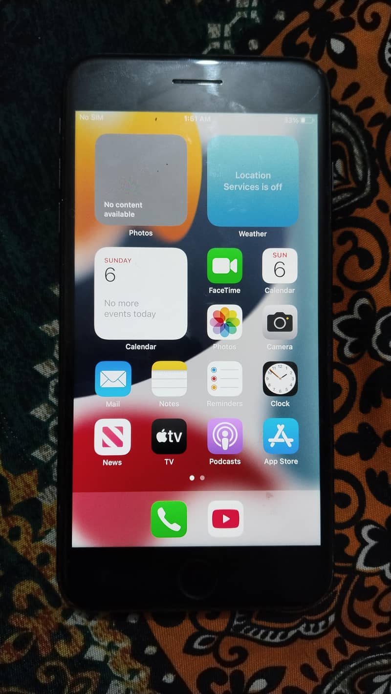 Apple iPhone 7 Plus 1