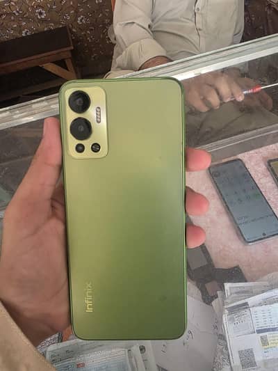 Infinix Hot 12