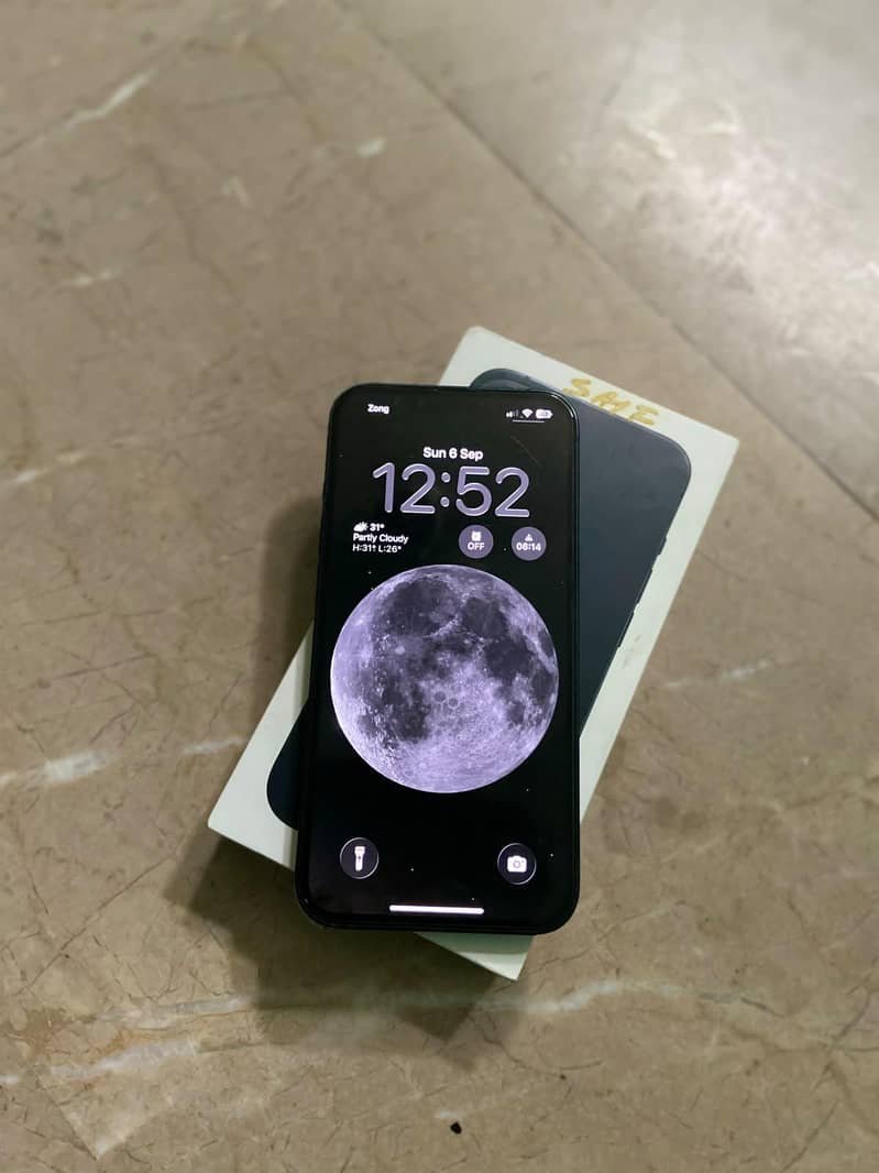Apple iPhone 13 3