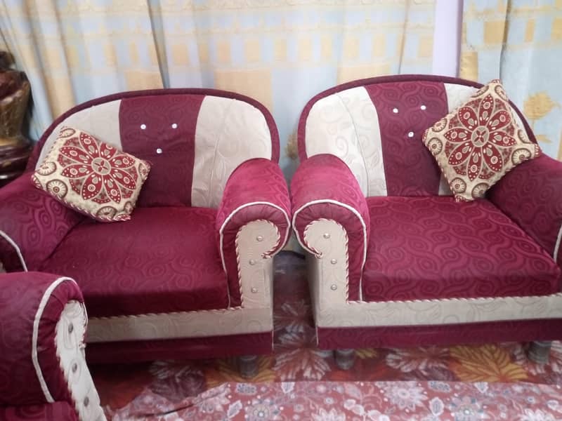 sofas with good condition 1