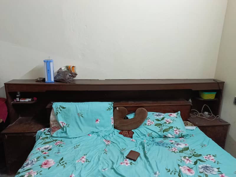 King Bed 1
