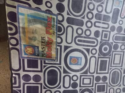 Queen size mattress 6 inch