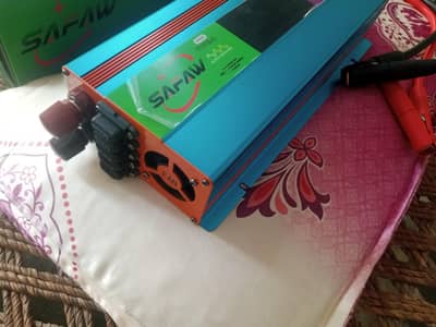4000W Modified Sine Wave Inverter – Almost New