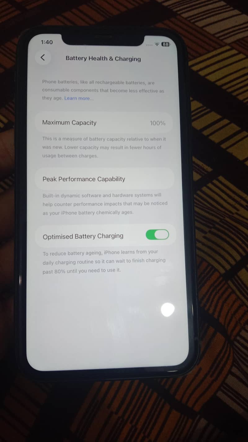 Apple iPhone 11 0