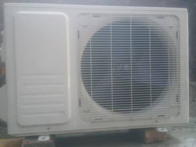 Gree Ac 1.5 tan Ac
