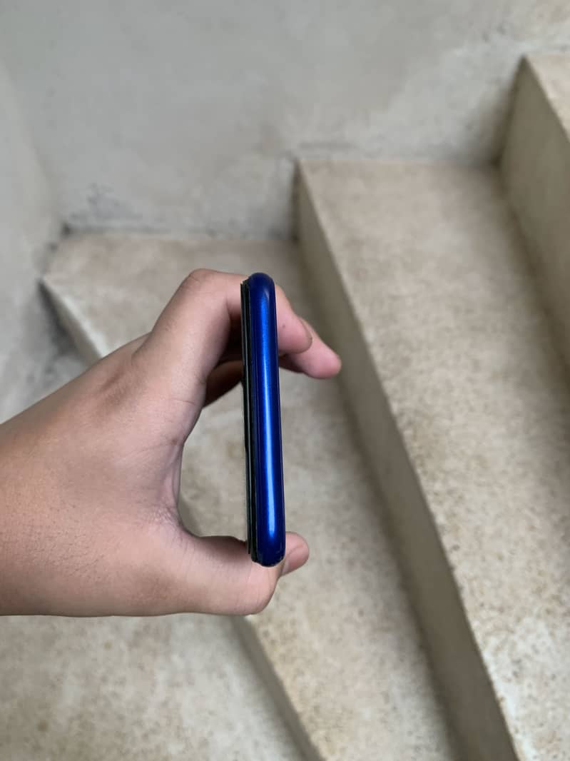 OPPO A3s 5