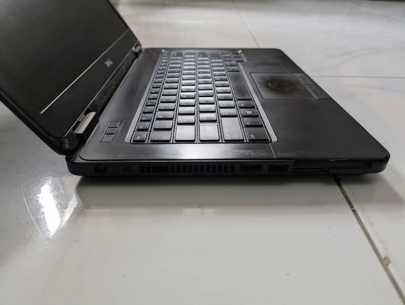 Dell latitude E5440 3