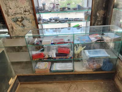 shop counters (showcases)