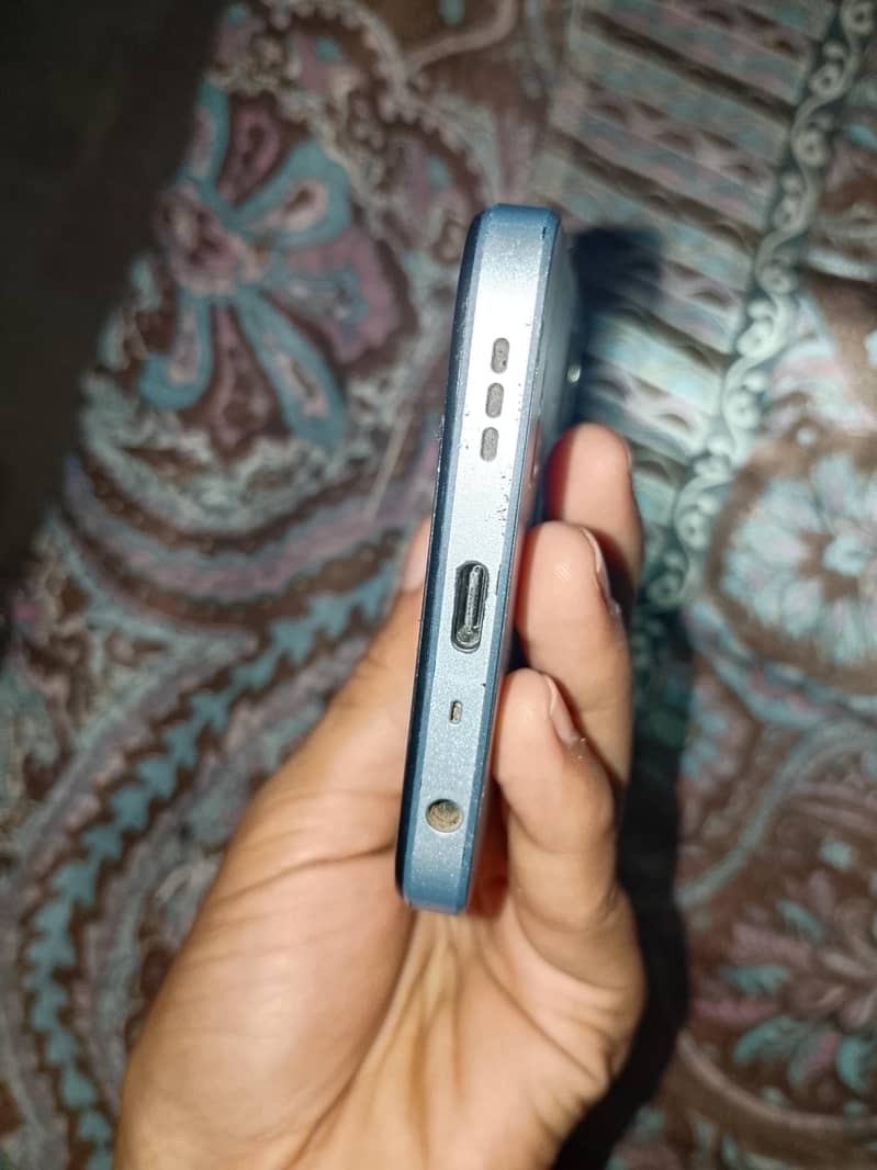 OPPO A16 1
