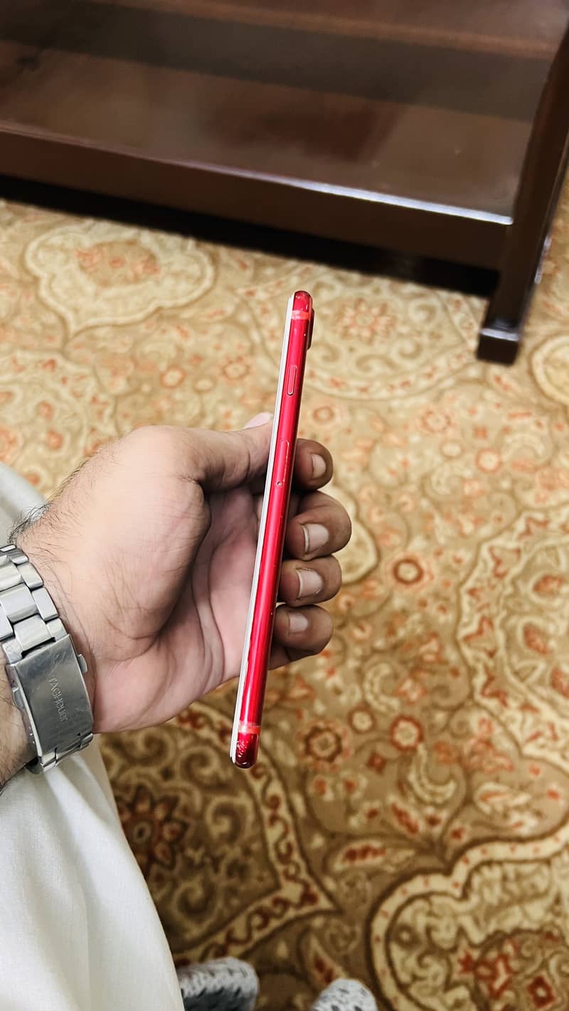 Apple iPhone 7 Plus 4