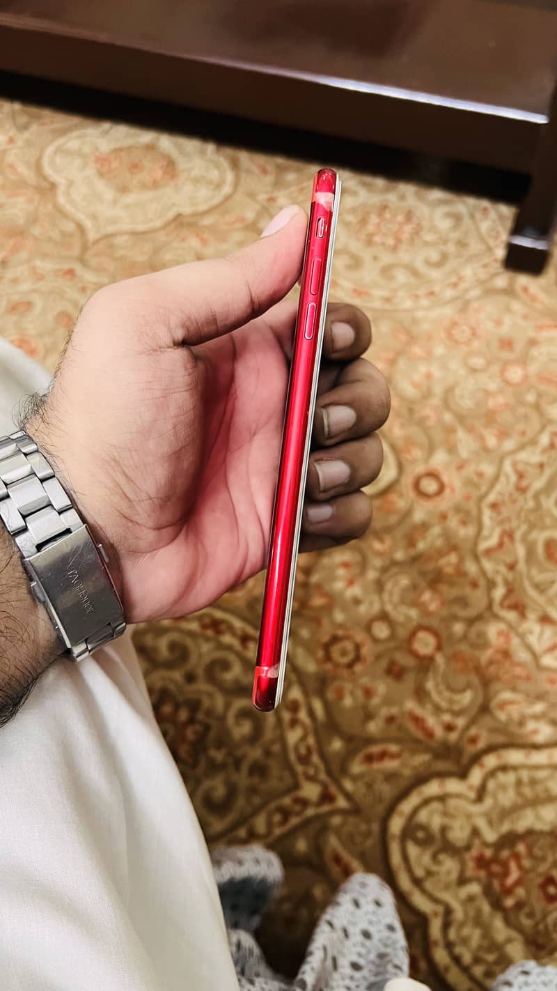 Apple iPhone 7 Plus 6