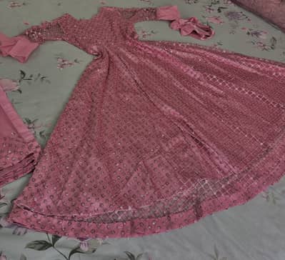 Pink full length formal maxi with beautiful sleeves and trouser