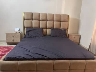 Bed set for sale