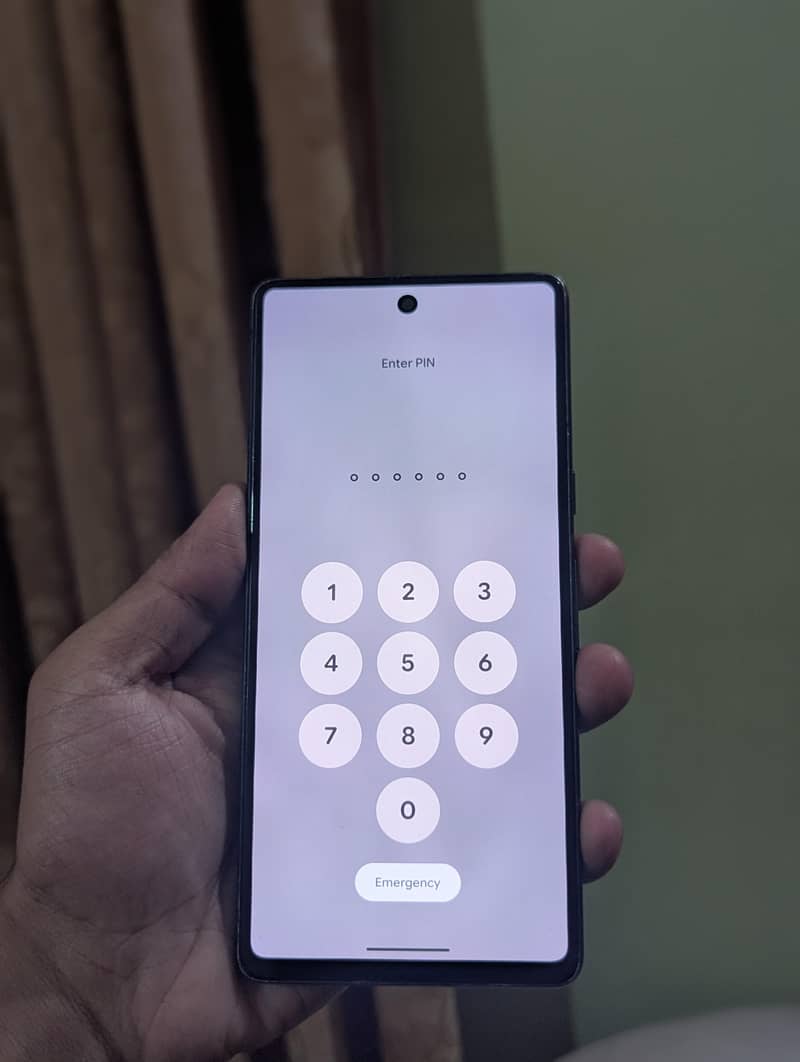 Google Pixel 7 4