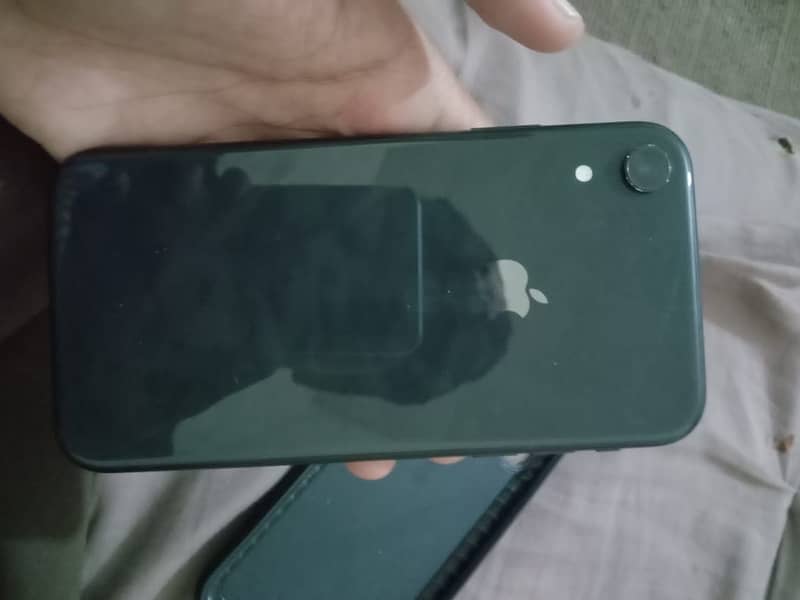 Iphone xr 1