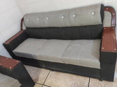 3 seater sofa for sale