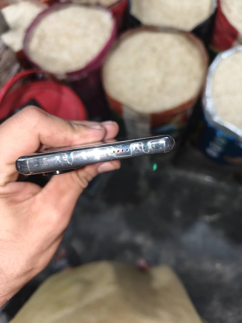 Tecno CAMON 40 Pro 3