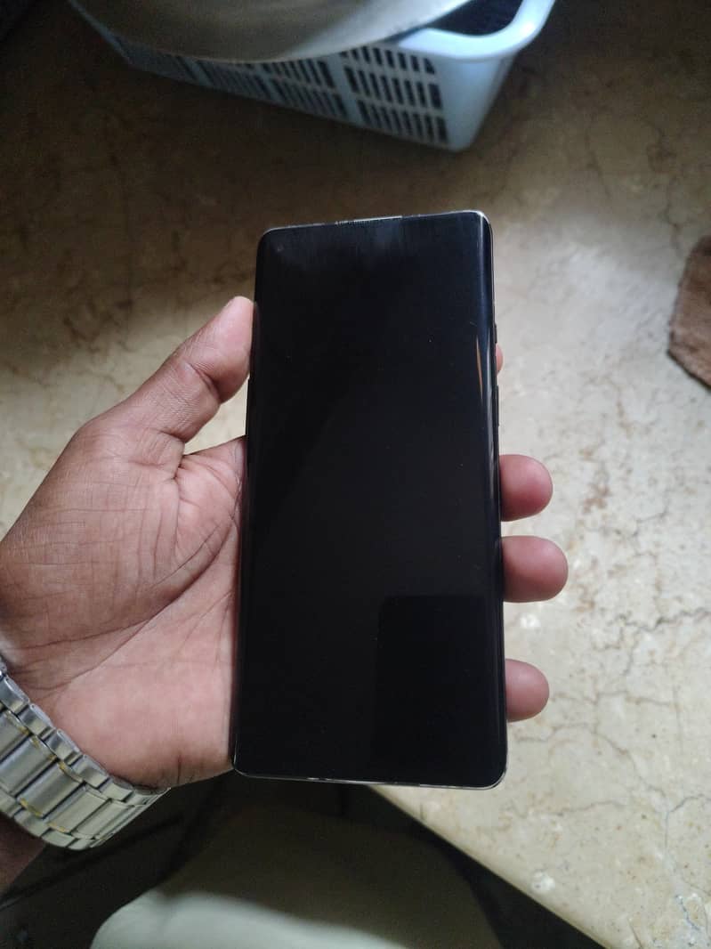 One Plus 8 5