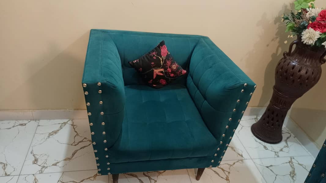 sofa set with sethi 1