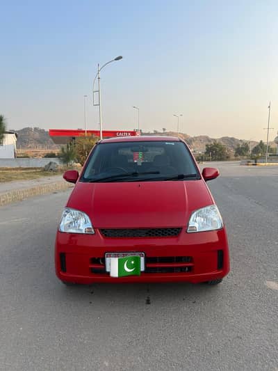 Daihatsu Mira 2005