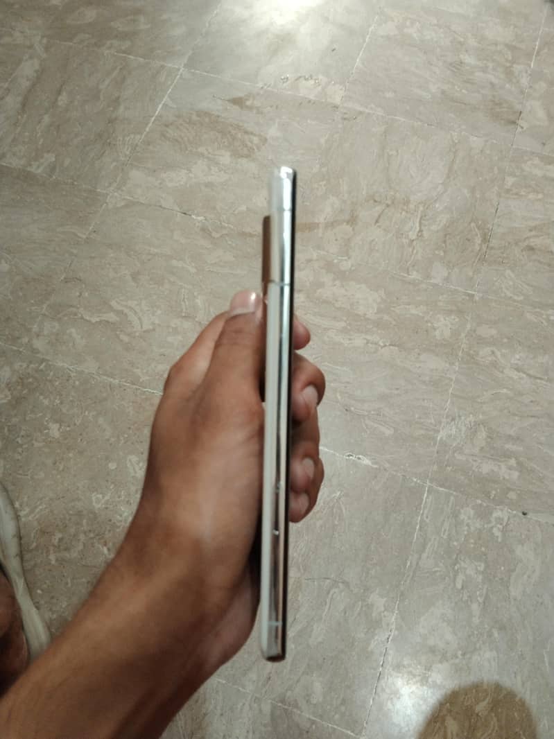Google Pixel 7 Pro 2
