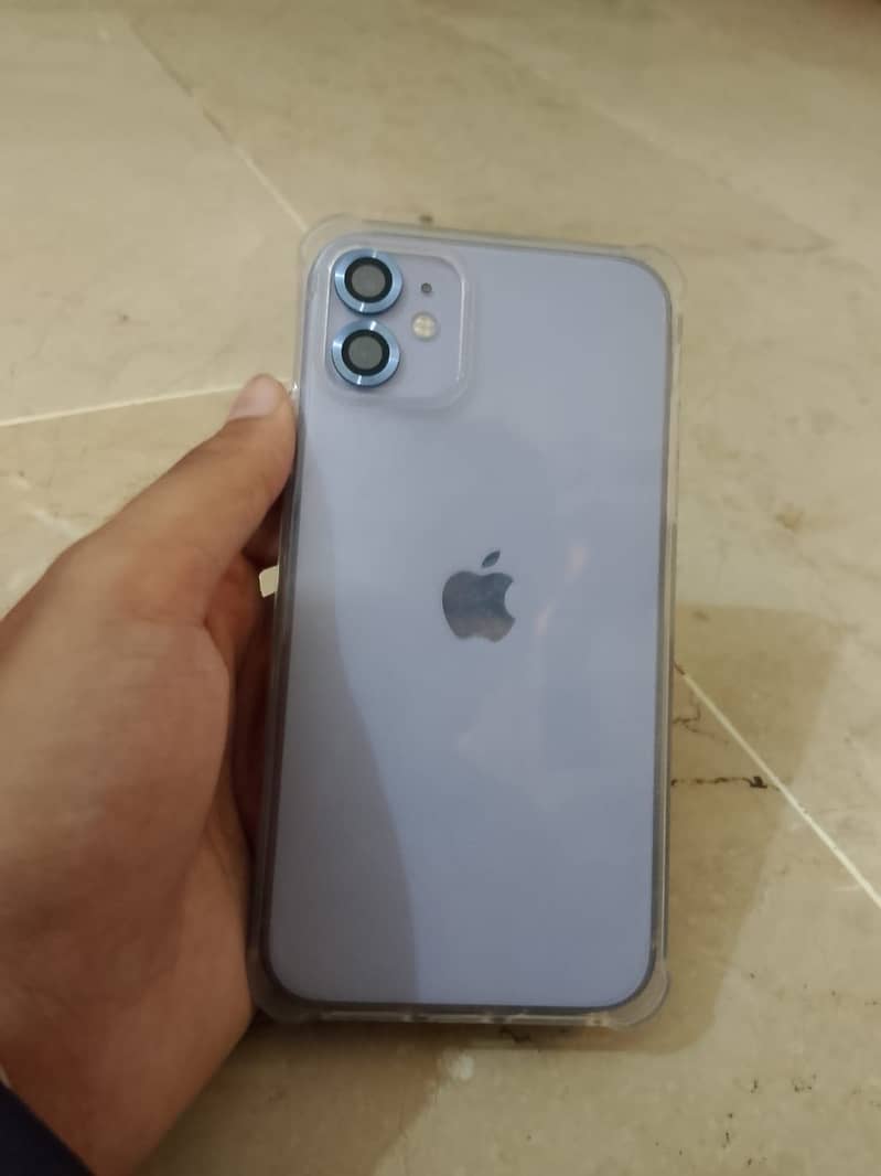 Apple iPhone 11 0