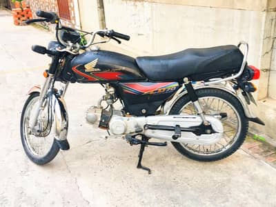 Honda cd 70 18 model available