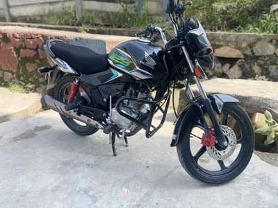 Honda CB125 f