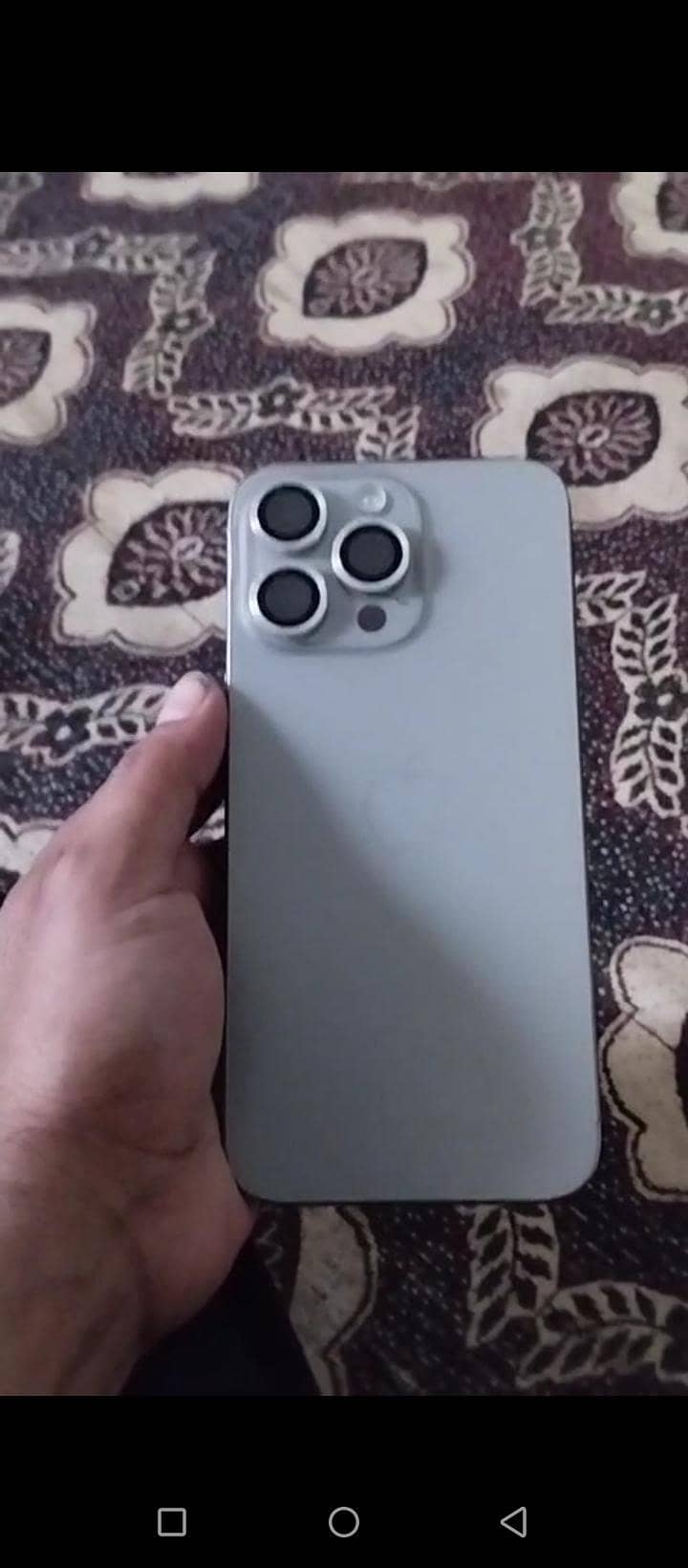 Apple iPhone 15 Pro Max 3