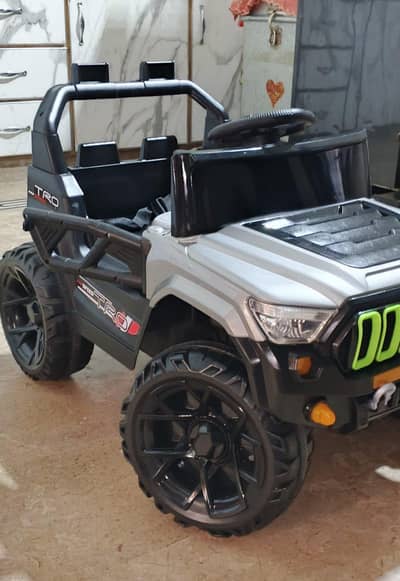 Baby Jeep Car Remort Control For Sale.