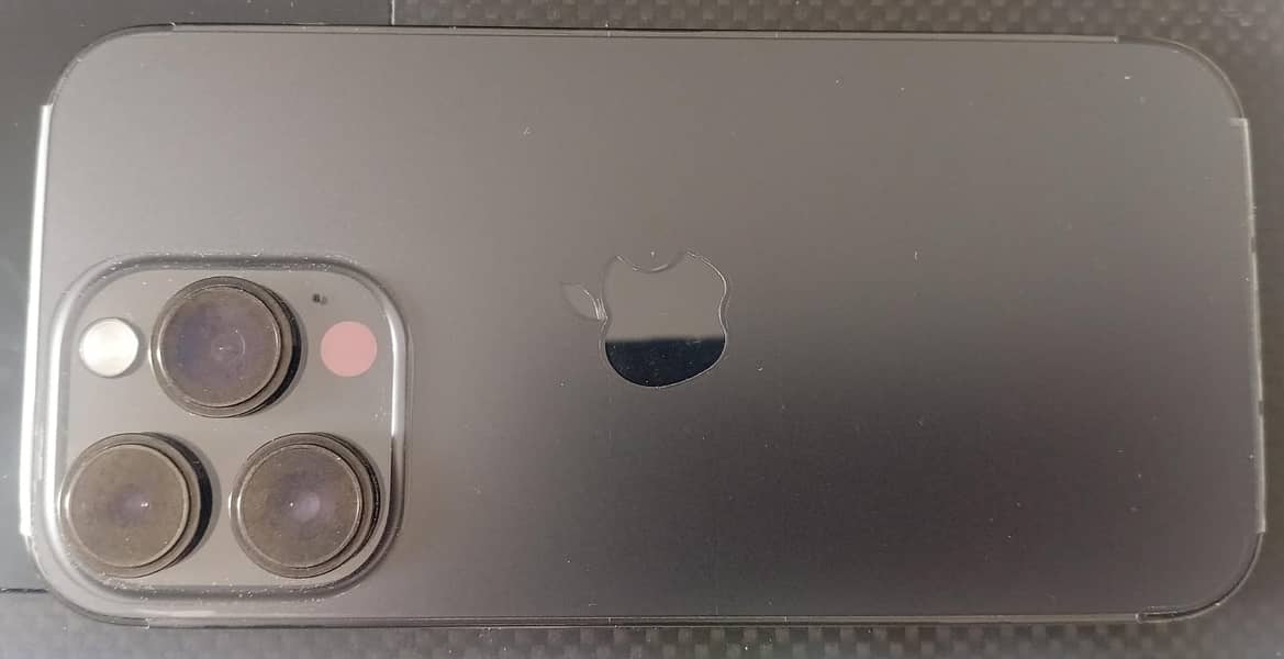 Apple iPhone 14 Pro 1