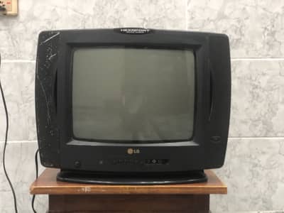 Original LG tv 14 inches with remote