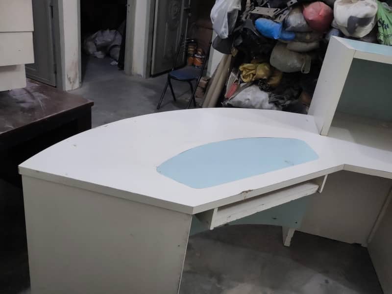 office Table 0