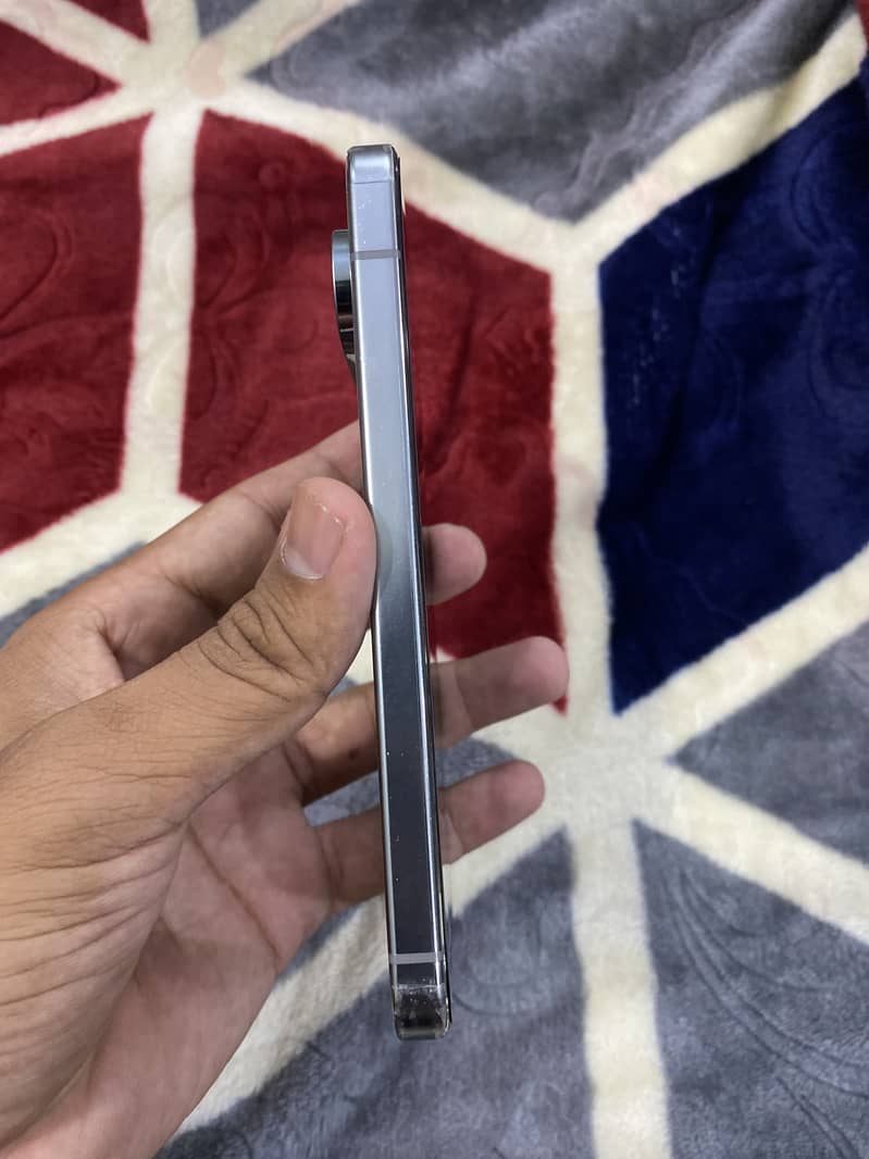 Google Pixel 9 Pro 3