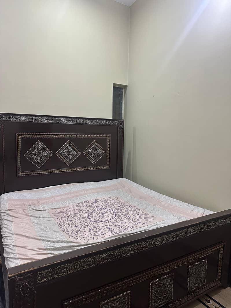 KING SIZE BED 4