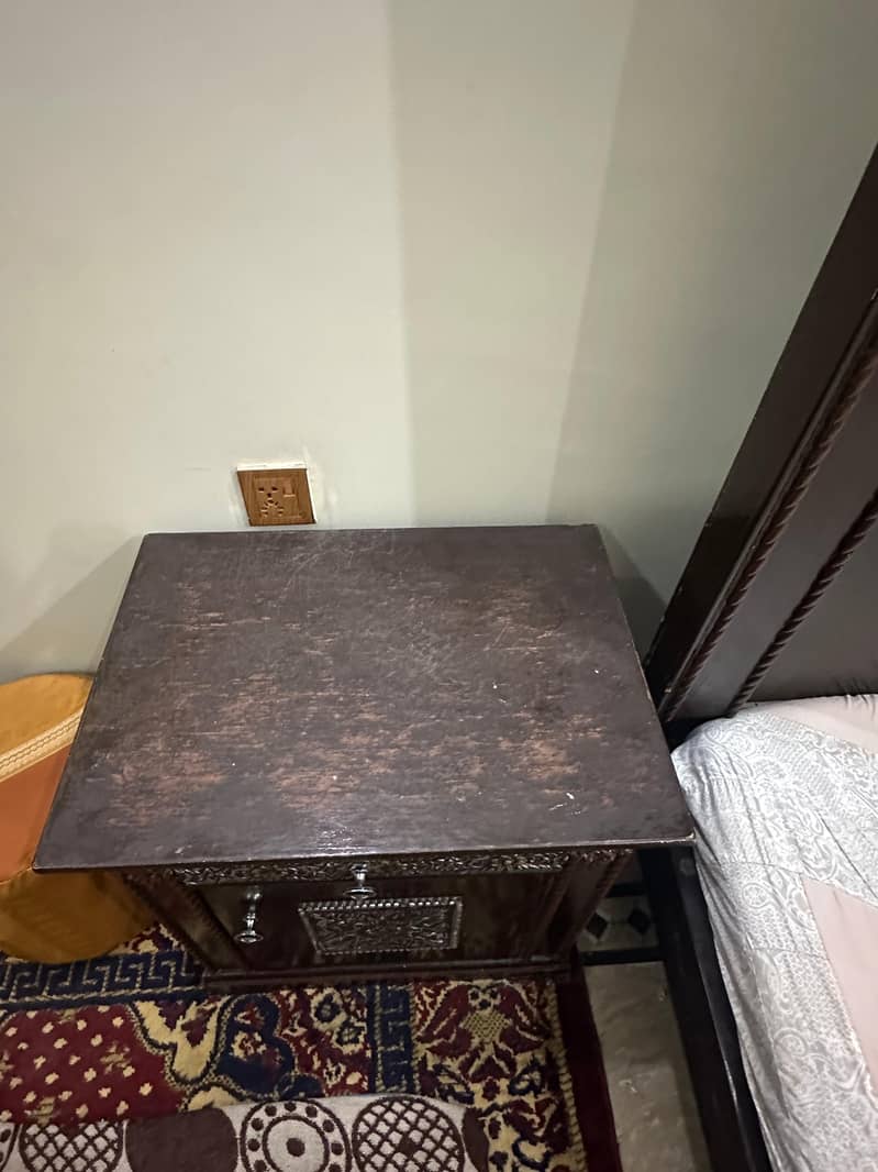 KING SIZE BED 6