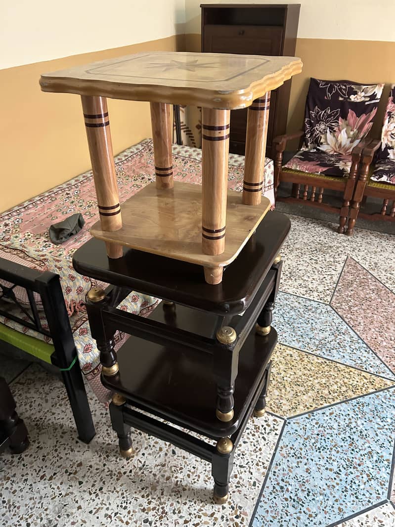 New side table good quality 0